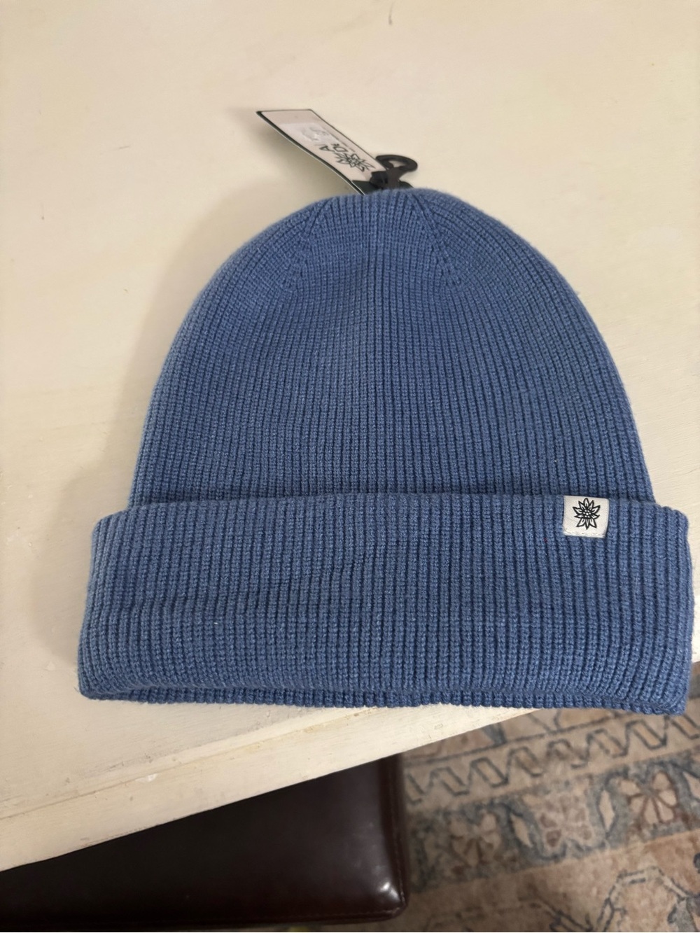 Unisex Alpine Design Blue Knit Cuffed Beanie